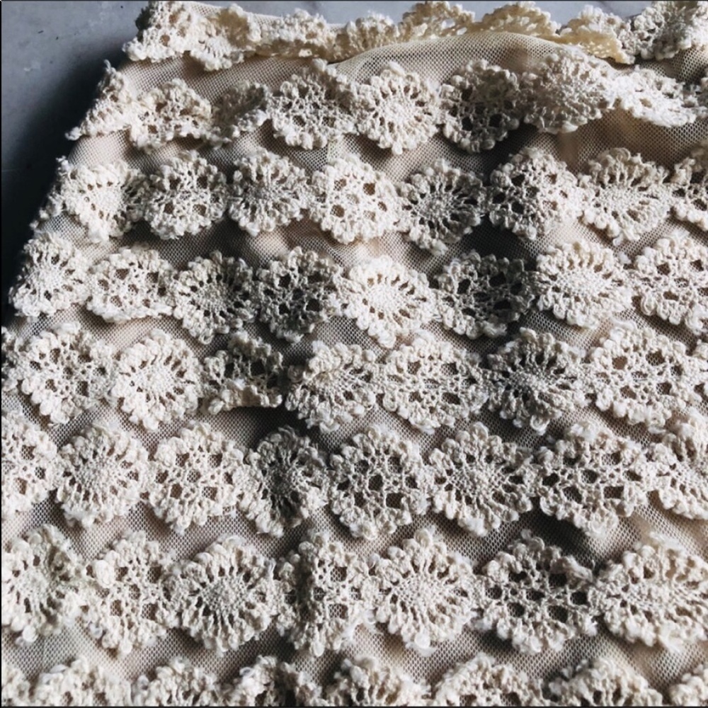 Dana Buchman Crochet Skirt - Picture 5 of 6